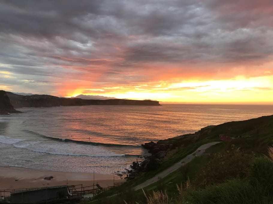 Loft Sunset Playa De Los Locos Suances Buitenkant foto